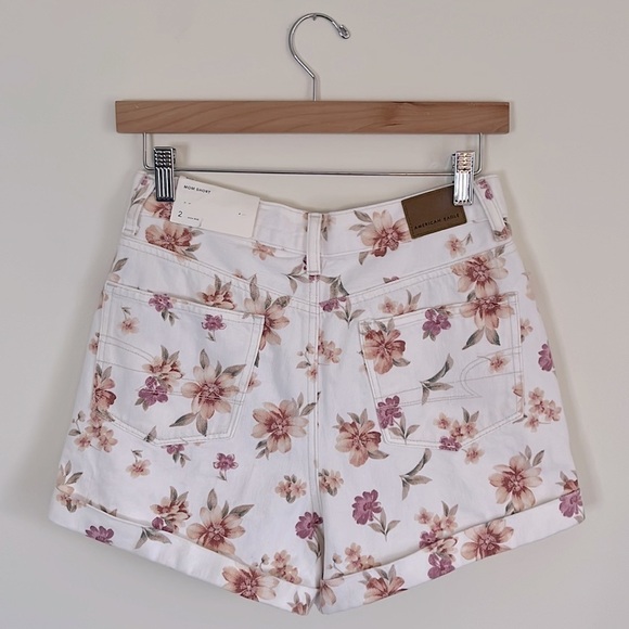 American Eagle Mom Short White Floral Jean Shorts - Picture 5 of 11
